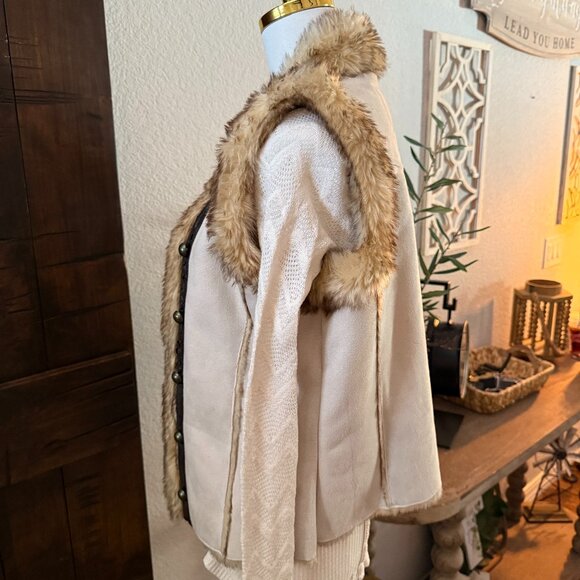 Powder River Outfitters Vest Micro suede Faux Fur Womens M - Picture 4 of 6